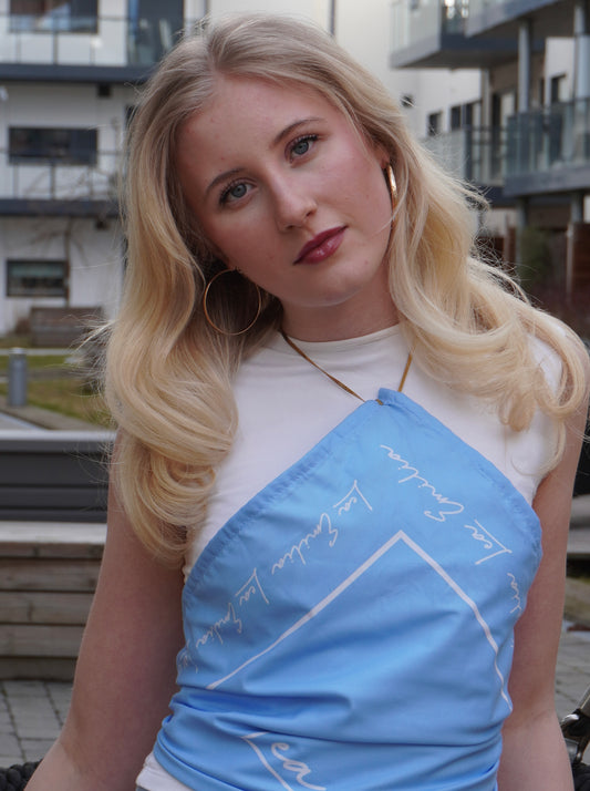 Lea Emilia - Blue and white bandana
